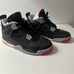 Nike Air Jordan 4 Retro